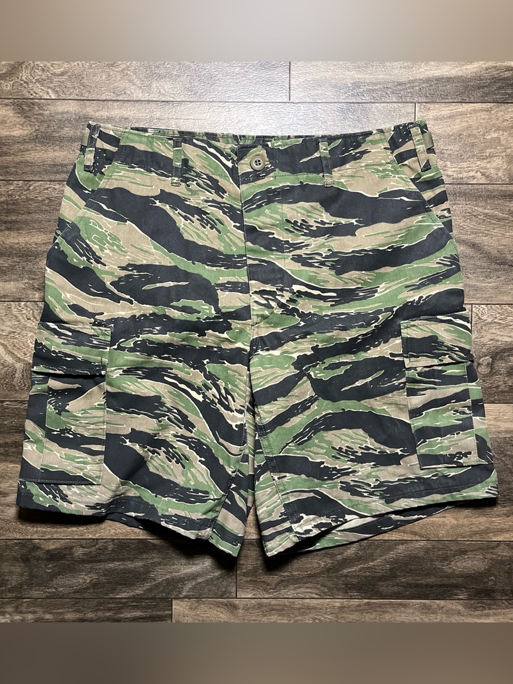 Tru-Spec Tiger Stripe Camo Cargo Shorts Men’s M 34x9 Military Tactical Gorpcore